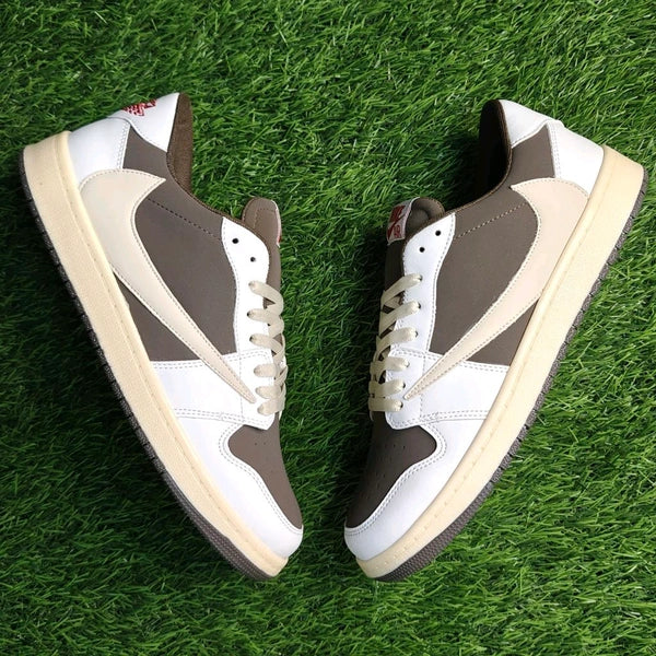 TRAVIS SCOTT REVERSE MOCHA