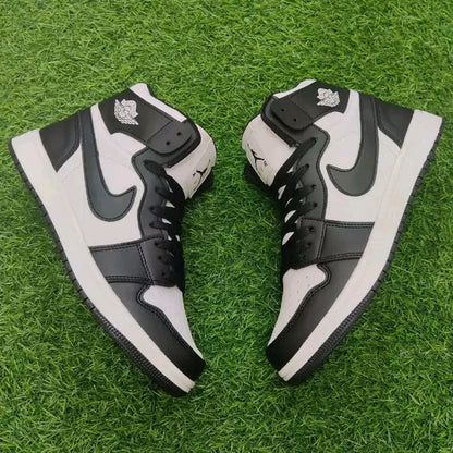 JORDAN 1 HIGH PANDA
