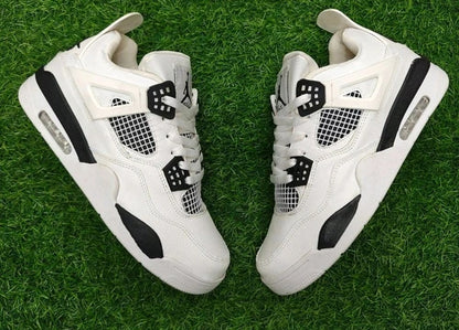 RETRO 4 - MILITARY BLACK