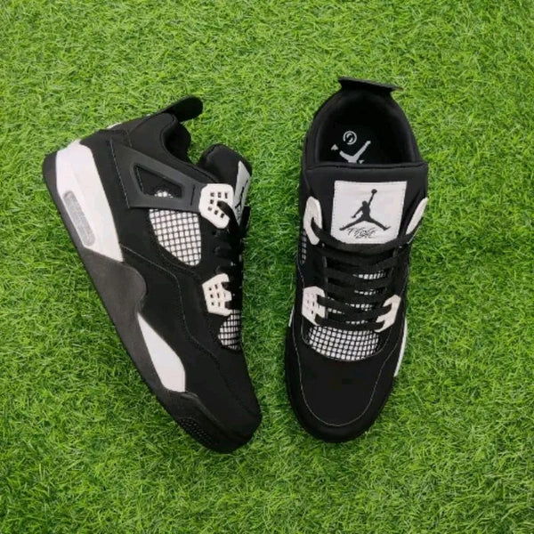 RETRO 4 - THUNDER