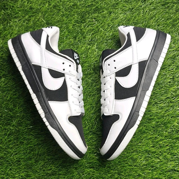 DUNK LOW REVERSE PANDA