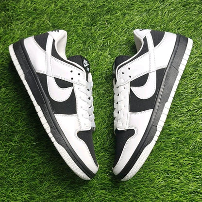 DUNK LOW REVERSE PANDA