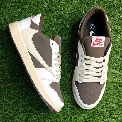 TRAVIS SCOTT REVERSE MOCHA