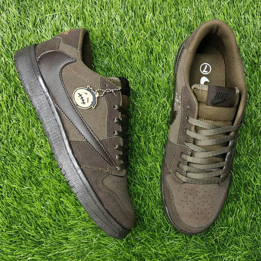 TRAVIS SCOTT VELVET BROWN